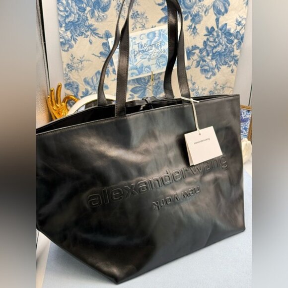 🆕 ALEXANDER WANG 🧿 NWOT Punch Crackle Leather Tote, Black Leather - AUTHENTIC - Picture 3 of 16